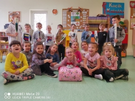 Dzień Kobiet gr 5