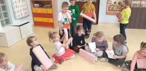 Dzień Kobiet gr 6