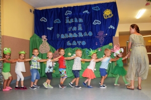 przedstawienie gr II "żeby już przyszło lato"