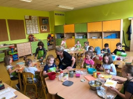 Sałatka warzywna zdrowa i pożywna gr 9