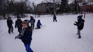 Zabawy na śniegu gr VIII 27.01.